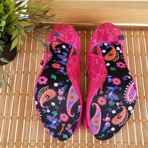 Betseyville Bright Pink Lace Heels - Picture 2 of 8